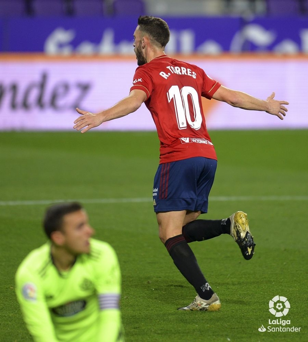 Torres celebra el segundo tanto de Osasuna