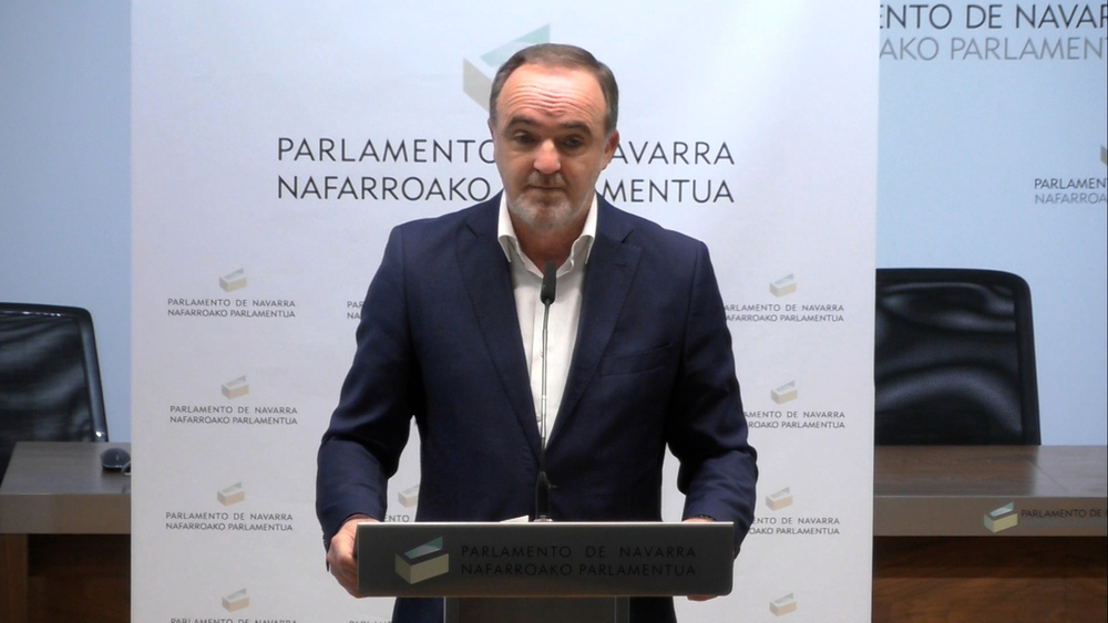 Javier Esparza, en una intervención en el Parlamento de Navarra