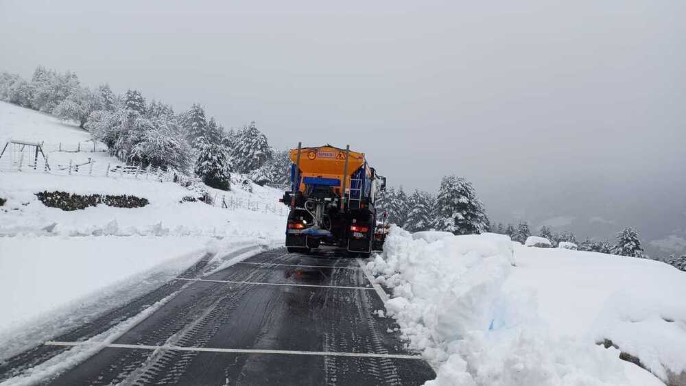 Nieve en el Pirineo con acumulaciones superiores a 20 cm