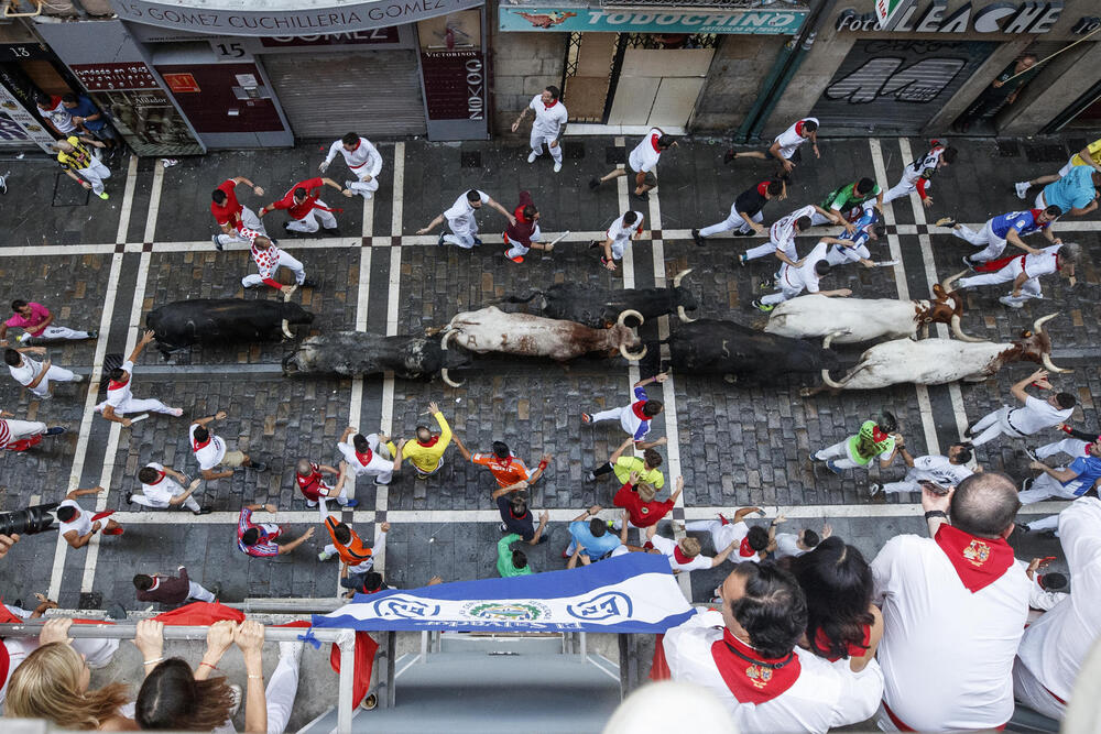 Tercer encierro de los sanfermines 2023  / RODRIGO JIMÉNEZ