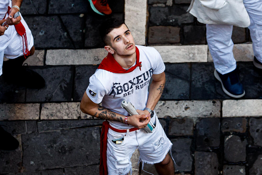 Octavo encierro de San Fermín  / RODRIGO JIMÉNEZ / EFE