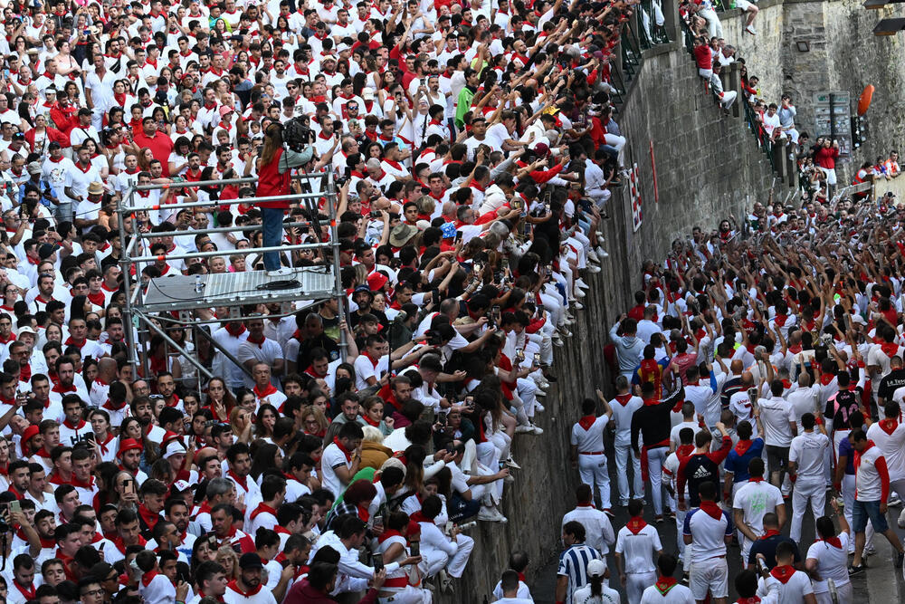 Pamplona, abarrotada por San Fermín