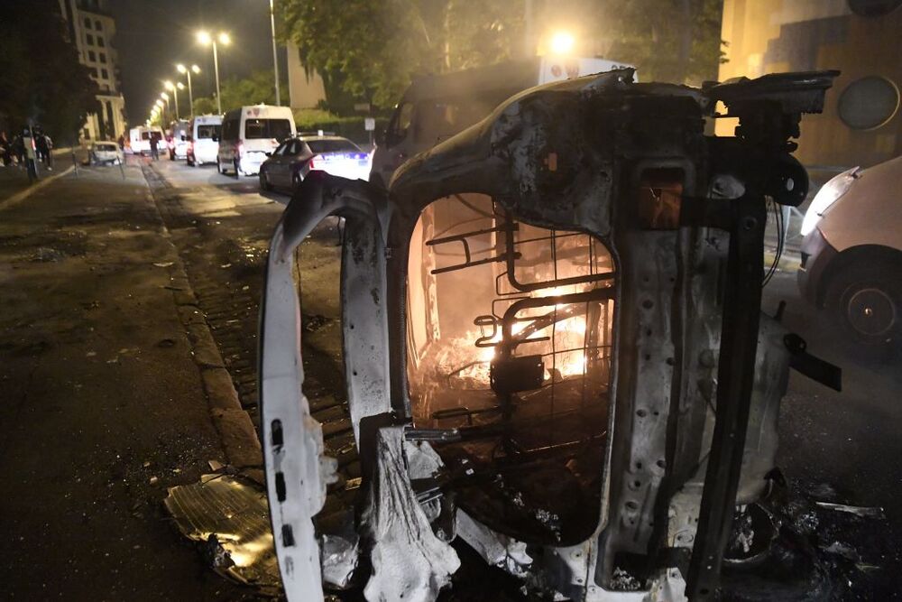 Riots in Nanterre after teenager was killed by police  / JULIEN MATTIA