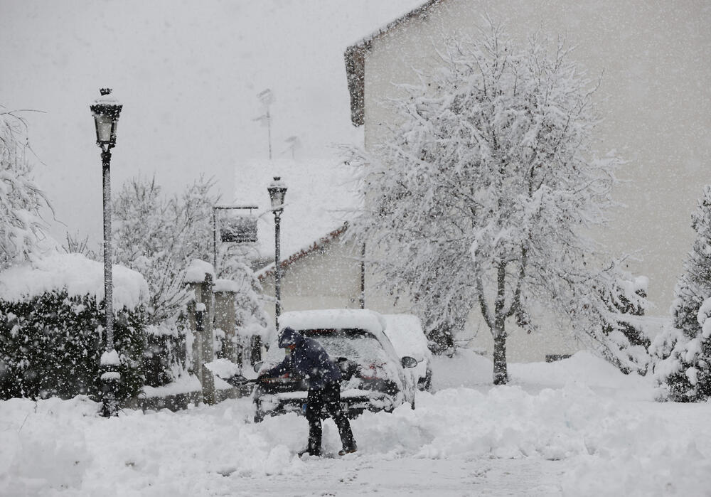 Navarra activa el nivel de preemergencia del plan de nevadas