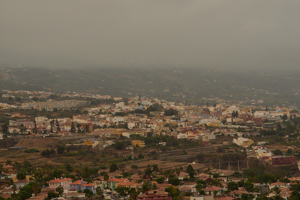 El incendio en Tenerife se agrava en la zona norte provocando nuevas evacuaciones  / EUROPA PRESS