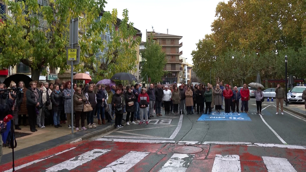 Vecinos de Estella se concentran