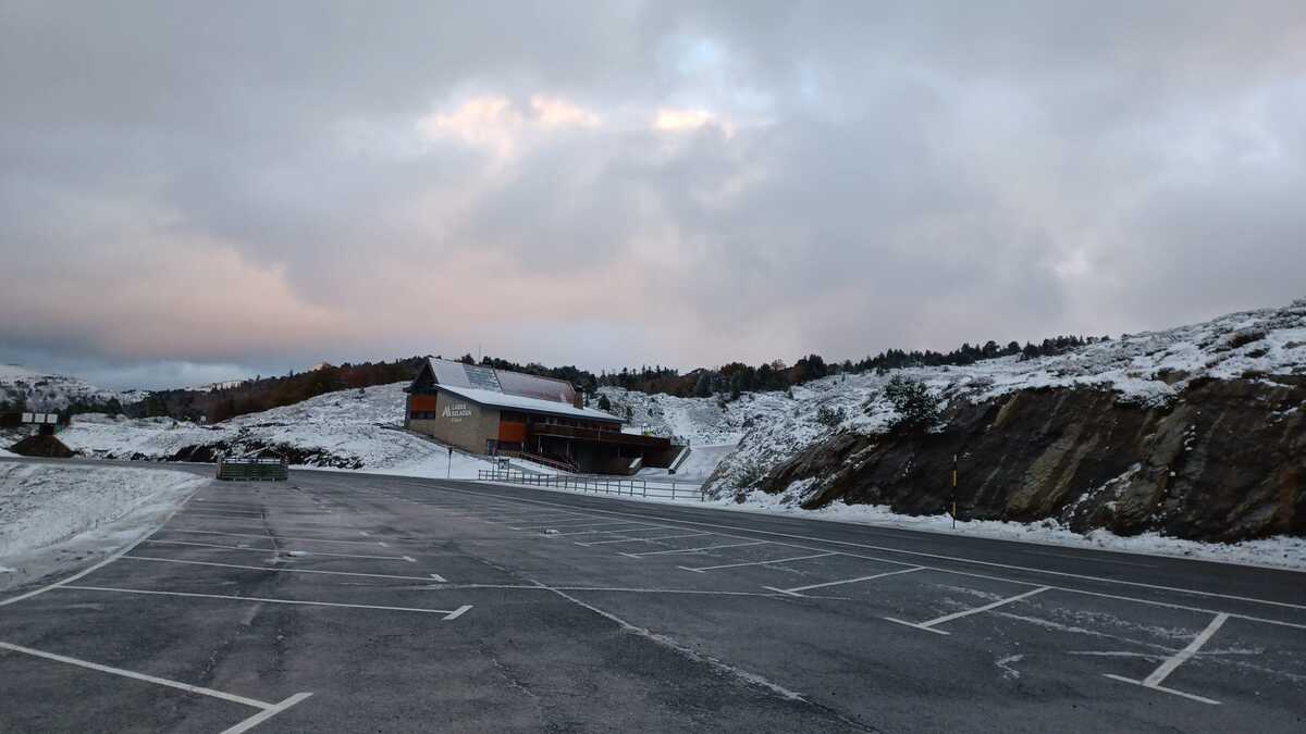 Aparece la nieve en Belagua  / NATV