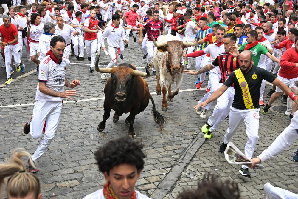 First bullrun of Sanfermines 2023  / DANIEL FERNÁNDEZ / EFE