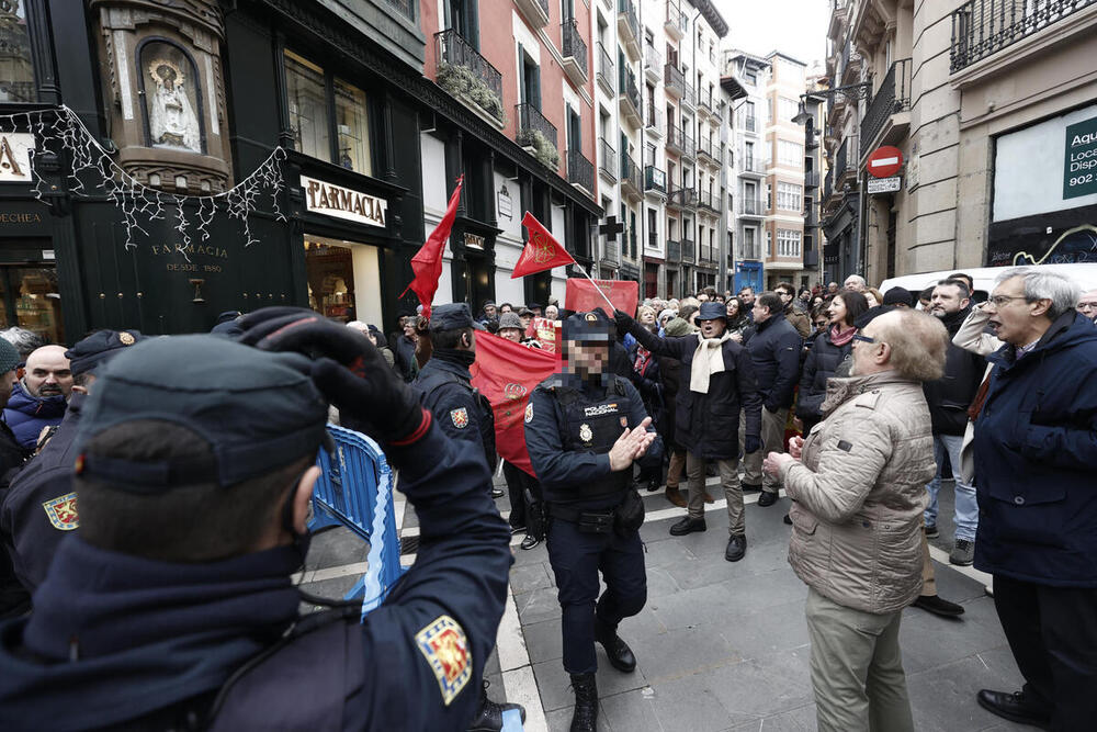 La 'Junta Democrática' pide una representación uninominal