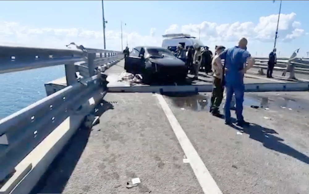 Mueren dos personas por un ataque en el puente de Crimea