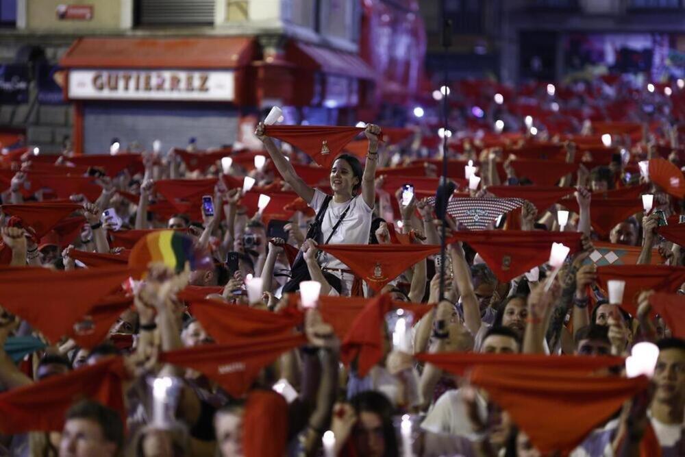 El 'Pobre de mí' concluye las fiestas de San Fermín 2024