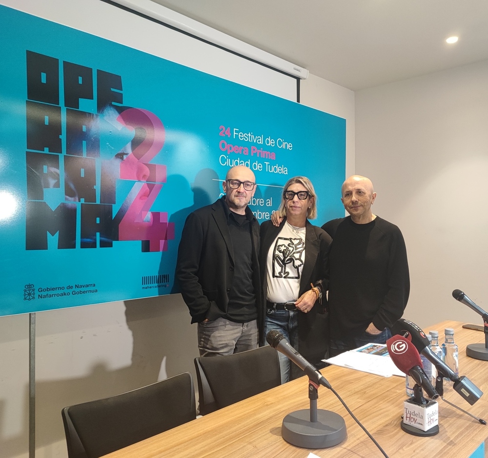 Julio Mazarico, Icíar Les y Luis Alegre, en la presentación de la 24ª edición del festival Opera Prima de Tudela. 