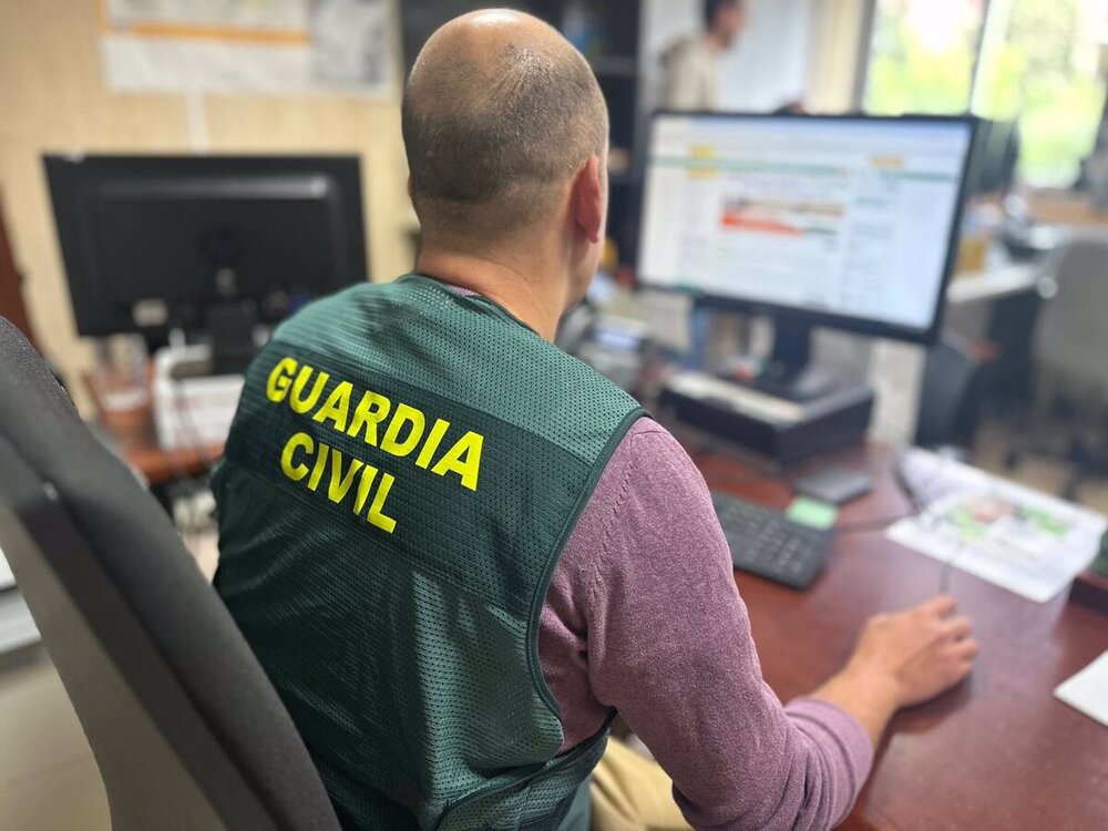 Un investigador de la Guardia Civil