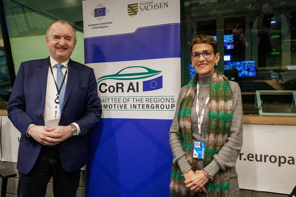 María Chivite junto con Thomas Schimdt, presidente del Intergrupo de la Automoción (CoRAI) del Comité Europeo de las Regiones y Secretario de Estado de Desarrollo Regional de Sajonia