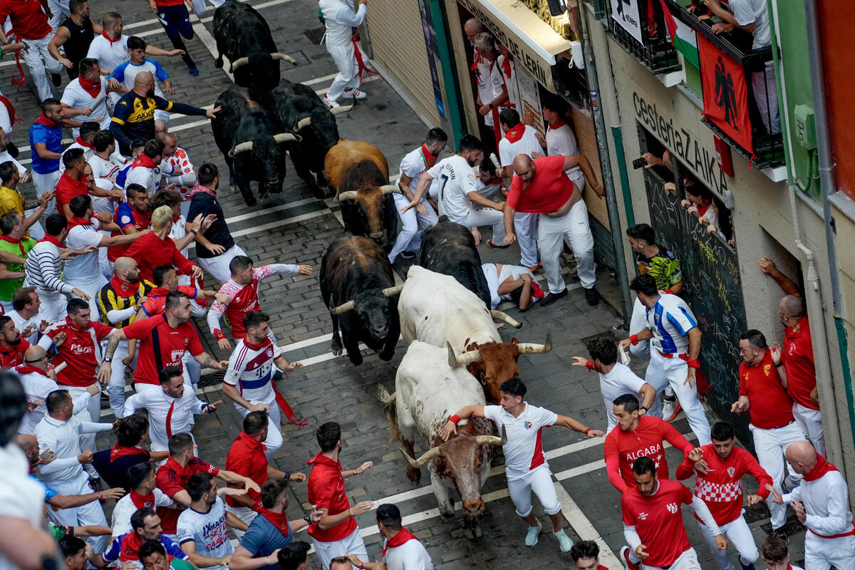 Fourth 'encierro' of Sanfermines 2024  / EFE