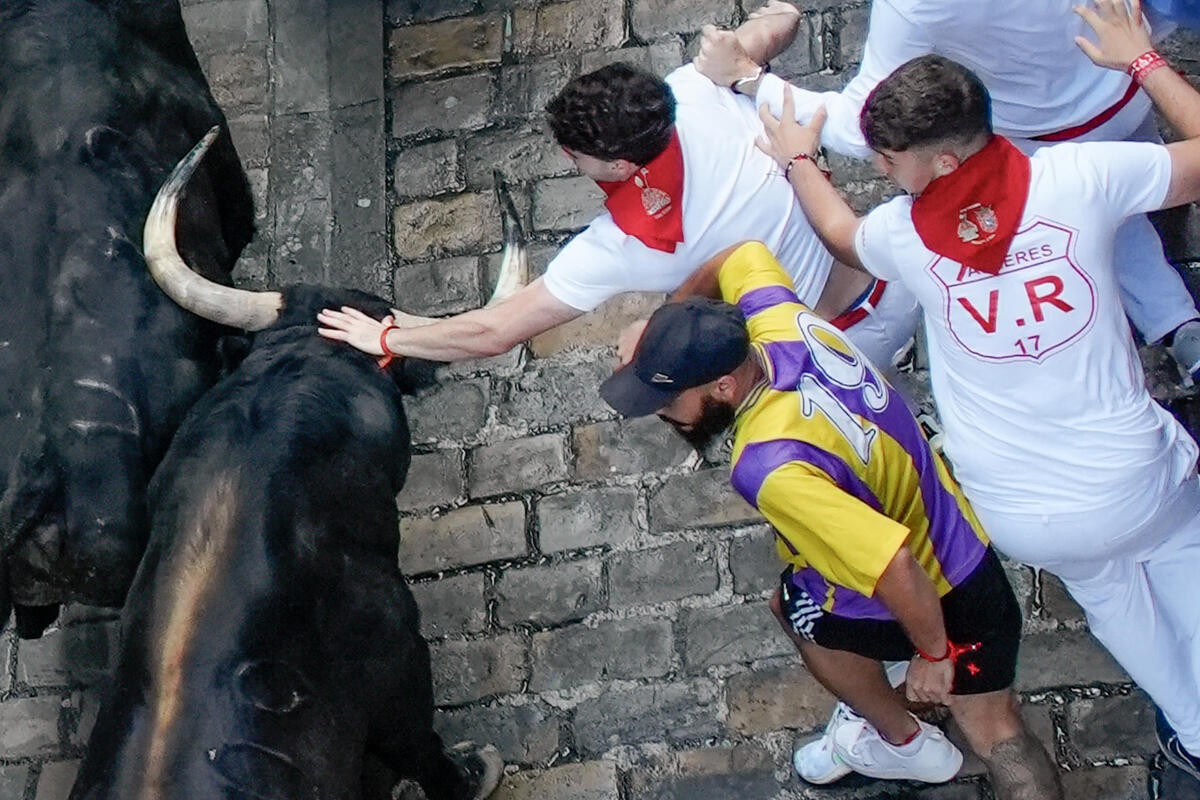 Fourth 'encierro' of Sanfermines 2024  / EFE