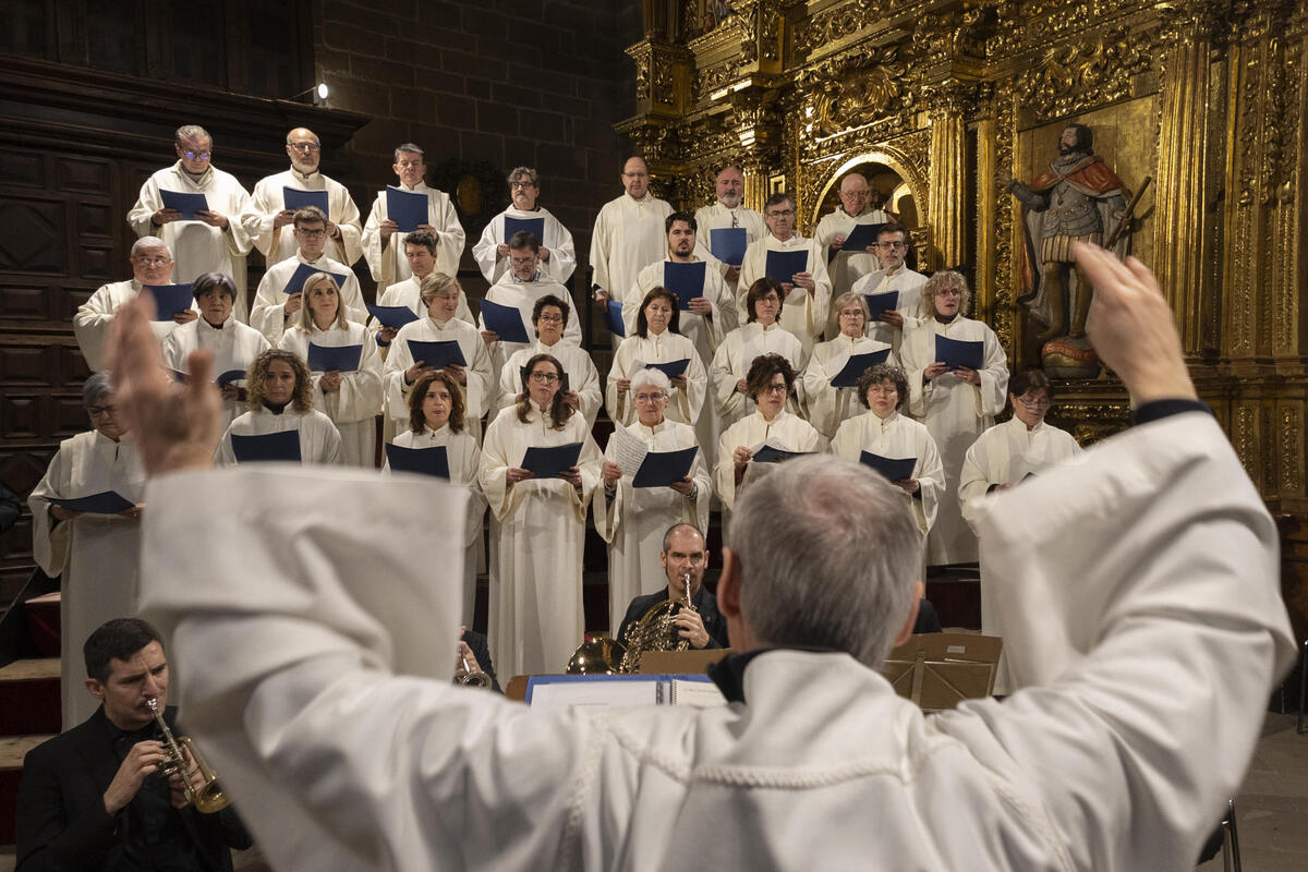 El arzobispo Francisco Pérez se despide de la diócesis con una solemne celebración  / VILLAR LÓPEZ