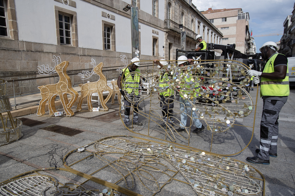 Vigo inicia el montaje de su Navidad