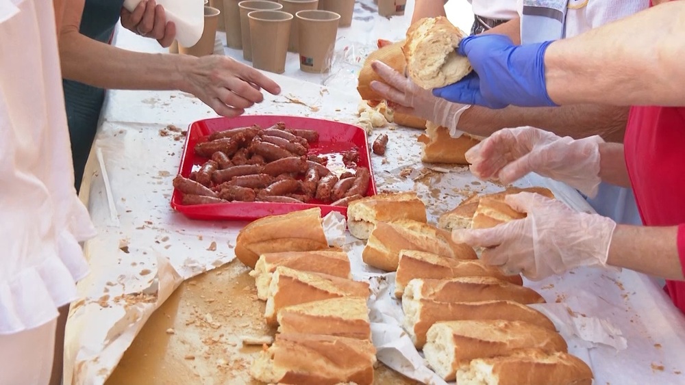 Lodosa despide sus fiestas con un rico almuerzo popular