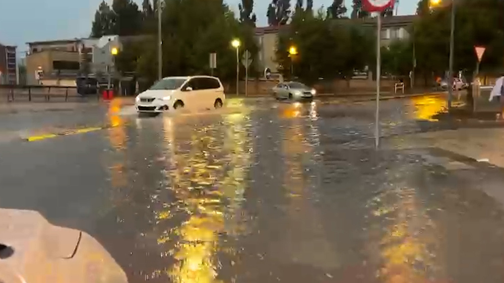 Inundaciones en la Calle Tajonar, Pamplona