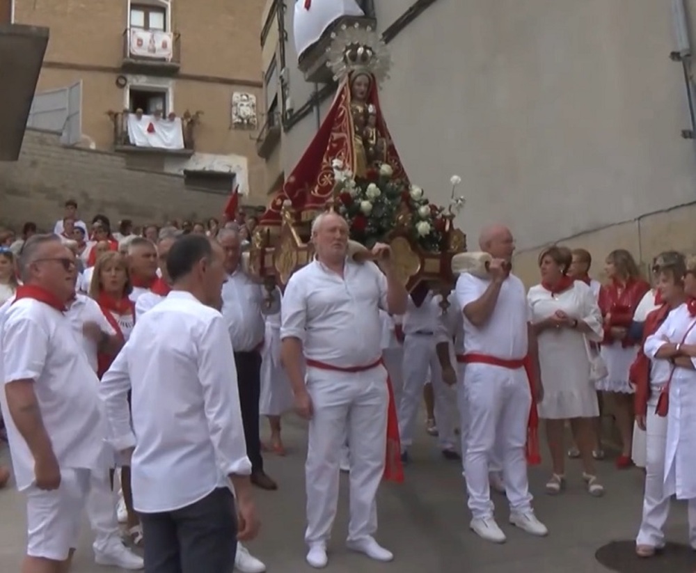 Andosilla expresa su devoción a la Virgen de la Cerca