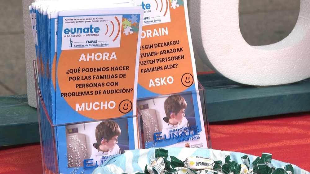 Eunate, 25 años trabajando en favor de las personas sordas