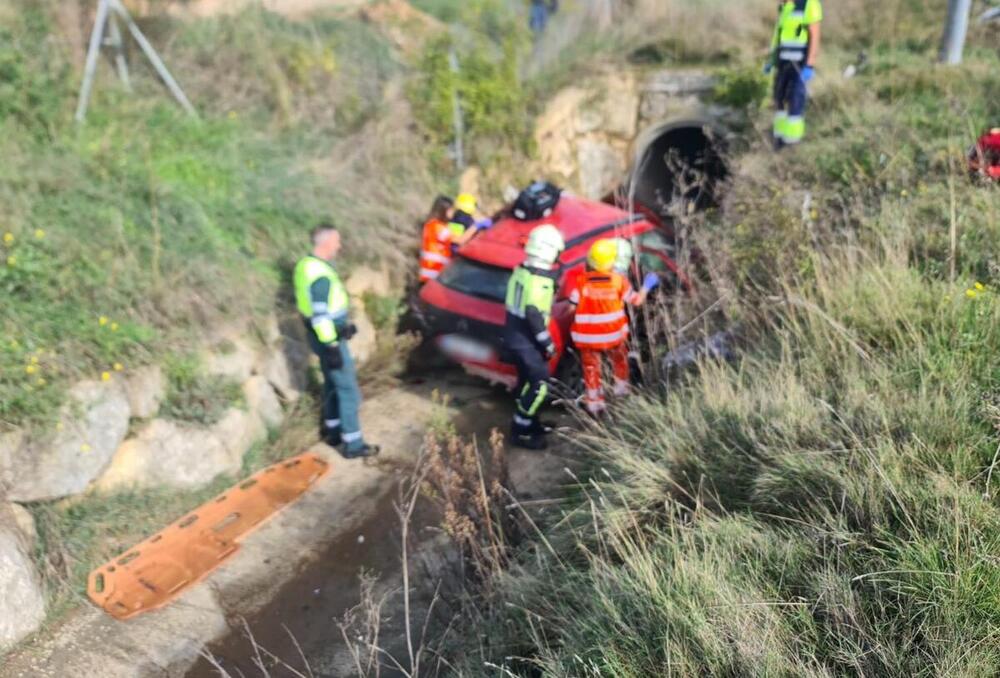 Un conductor fallecido una salida de vía en Ayegui