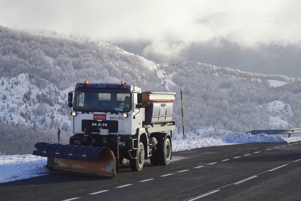 Cerrados Belagua y Larrau ante la previsión de nevadas