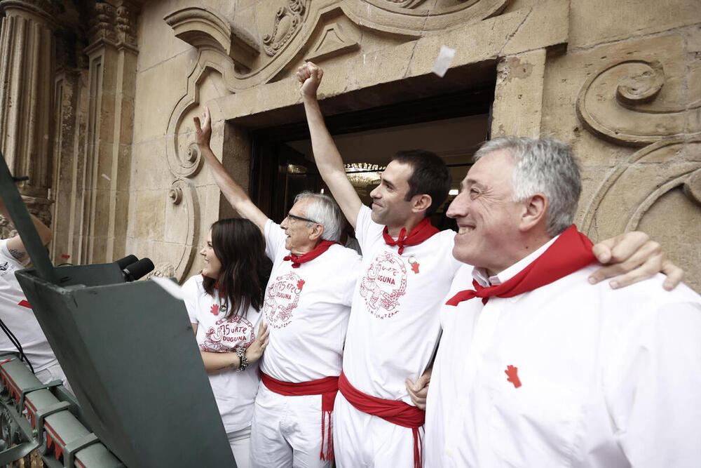 Chupinazo de los Sanfermines en Pamplona