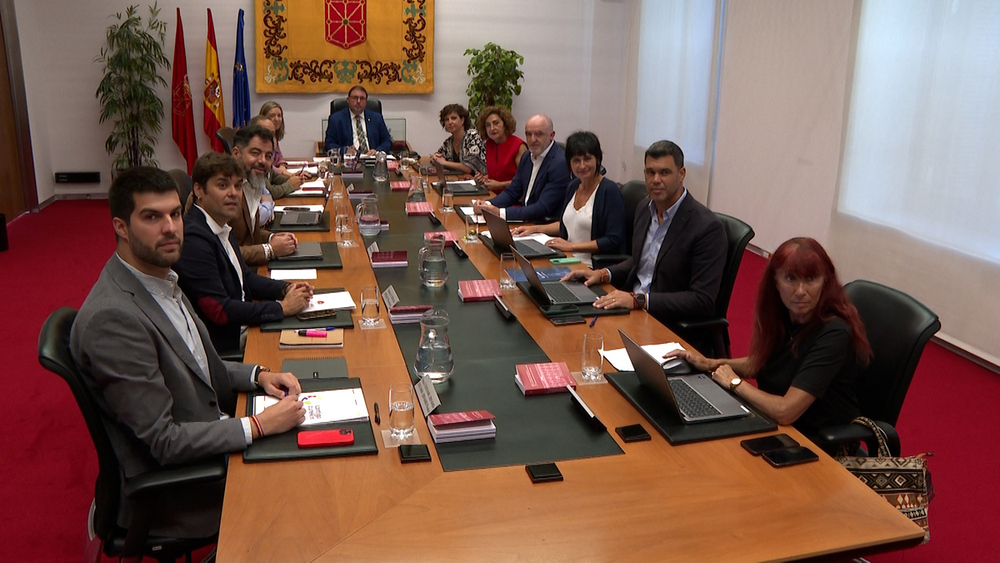 Mesa y Junta de Portavoces del Parlamento de Navarra