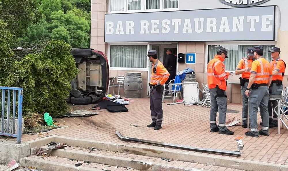 Policía Foral en el lugar de los hechos