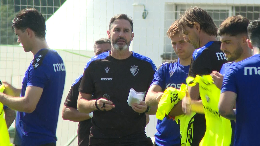 Vicente Moreno en el entrenamiento del día 11 de julio en Tajonar