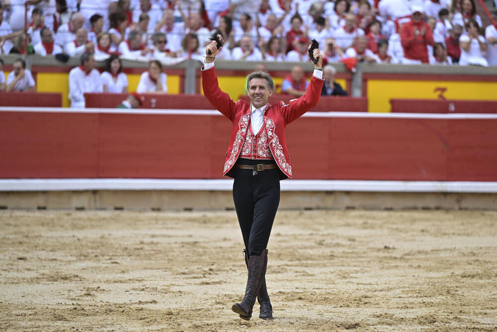 Emotiva despedida a Pablo Hermoso de Mendoza