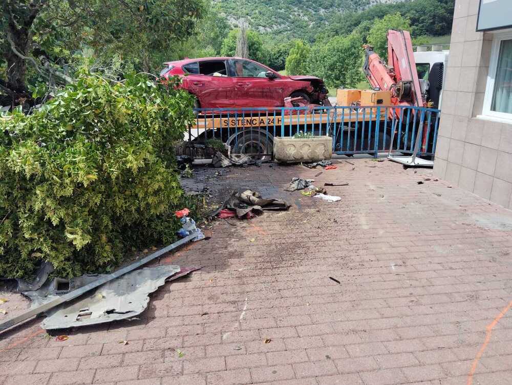 Imagen del coche que ha arrollado a las dos mujeres