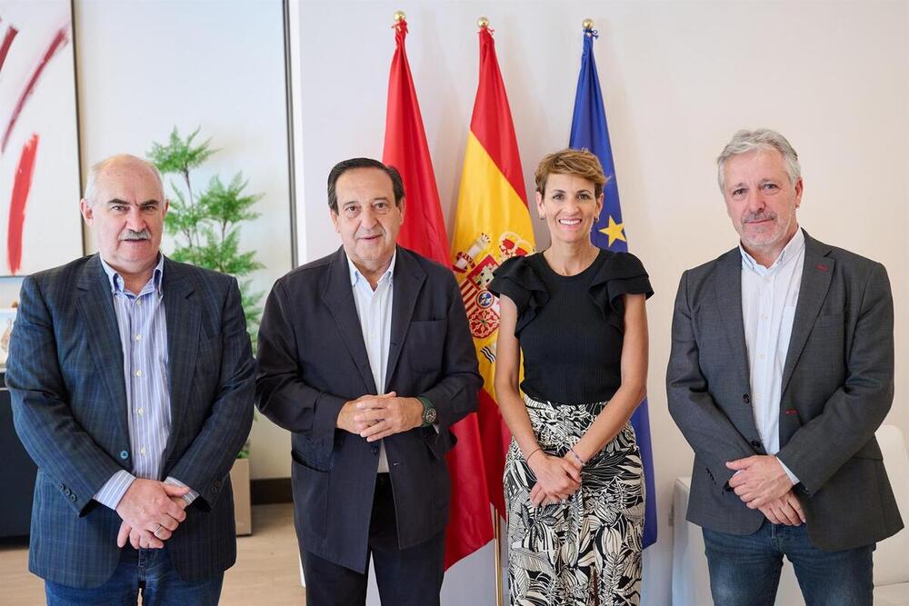 El consejero de Desarrollo Rural y Medio Ambiente, José Mari Aierdi; el presidente de ASAJA, Pedro Barato; la presidenta de Navarra, María Chivite; y el presidente de UAGN, Félix Bariain - GOBIERNO DE NAVARRA - MIGUEL OSÉS