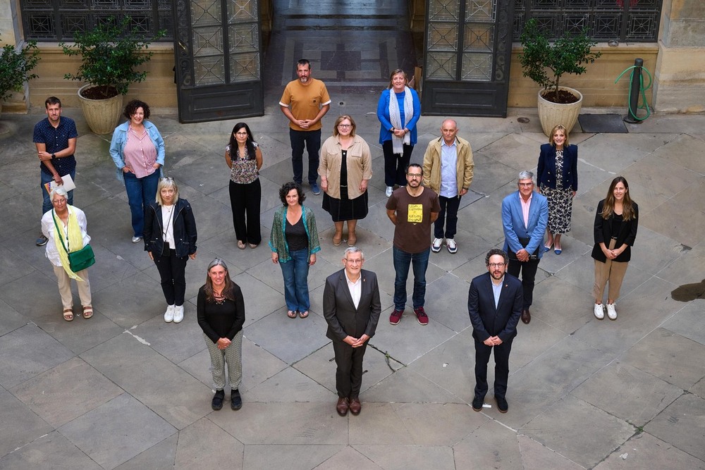 La reunión se ha celebrado en el Palacio de Navarra.