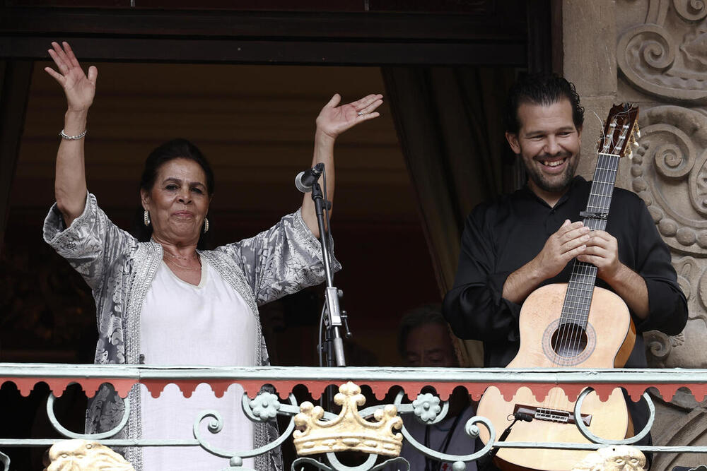 Aurora Vargas y Miguel Salado llenan de arte a Pamplona