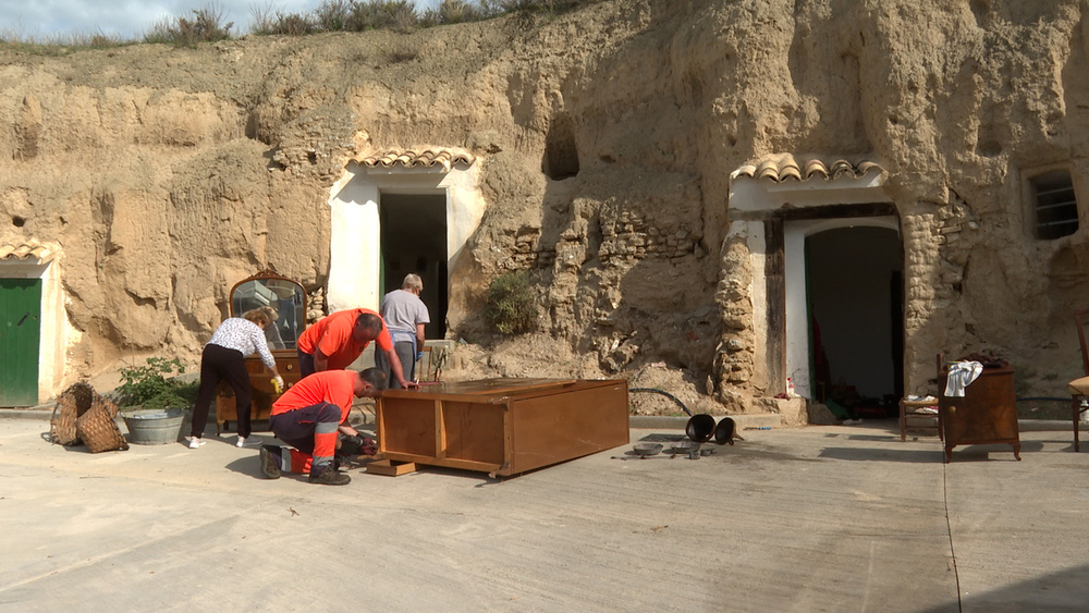 Valtierra trabaja para darle una nueva vida a sus casas cueva.