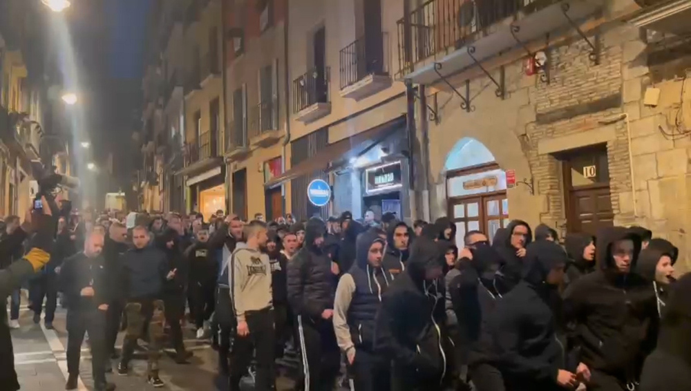 Protesta de Indar Gorri tras los arrestos por los altercados de Sevilla 