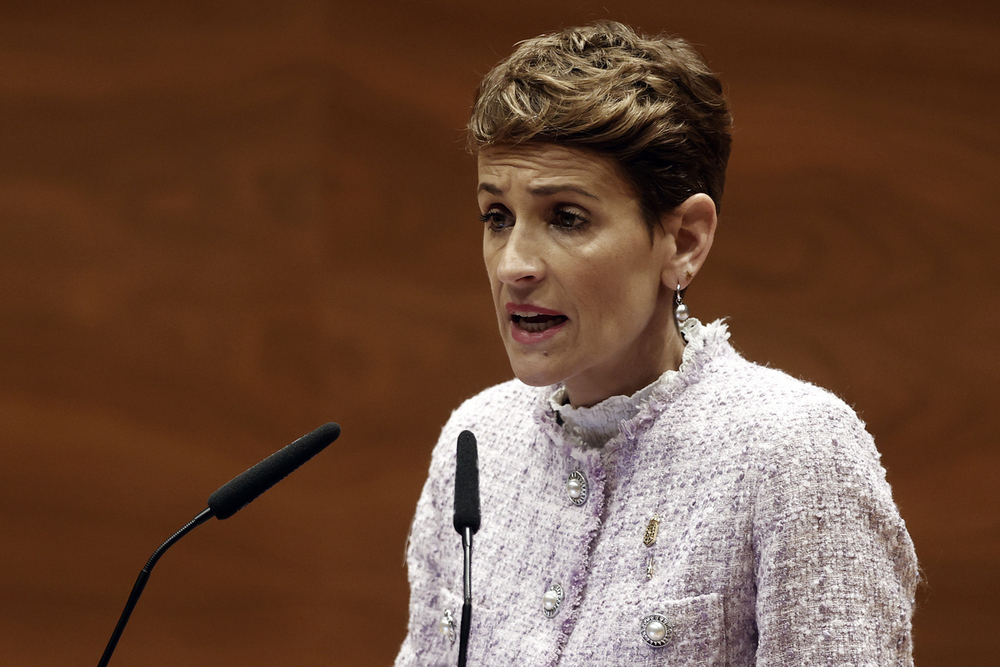 María Chivite durante un pleno en el Parlamento de Navarra