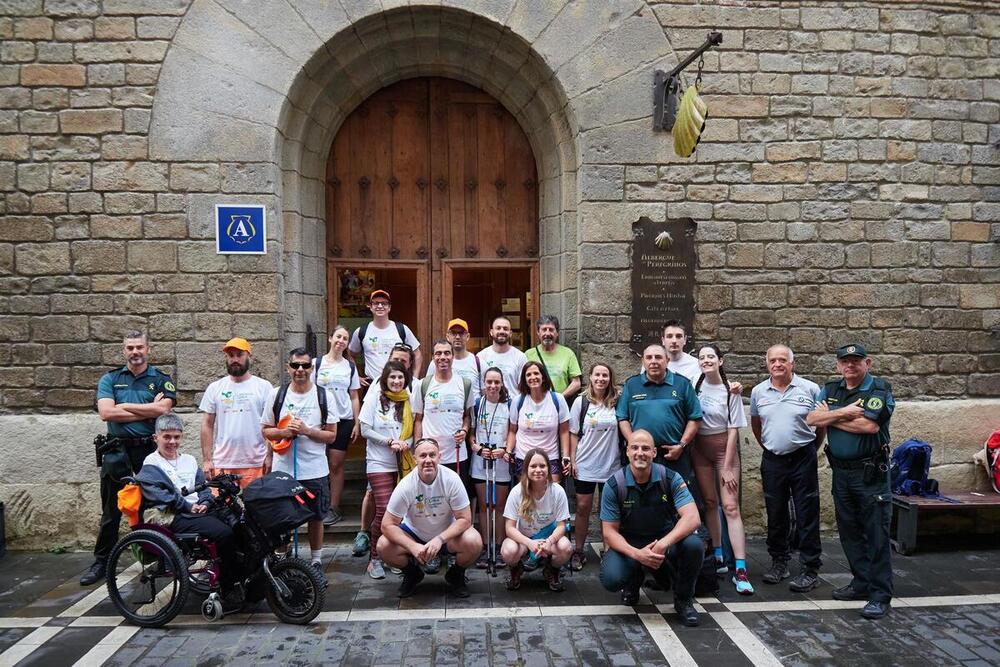 Una docena de personas con discapacidad salen desde Pamplona para hacer el Camino de Santiago Francés hasta Logroño 