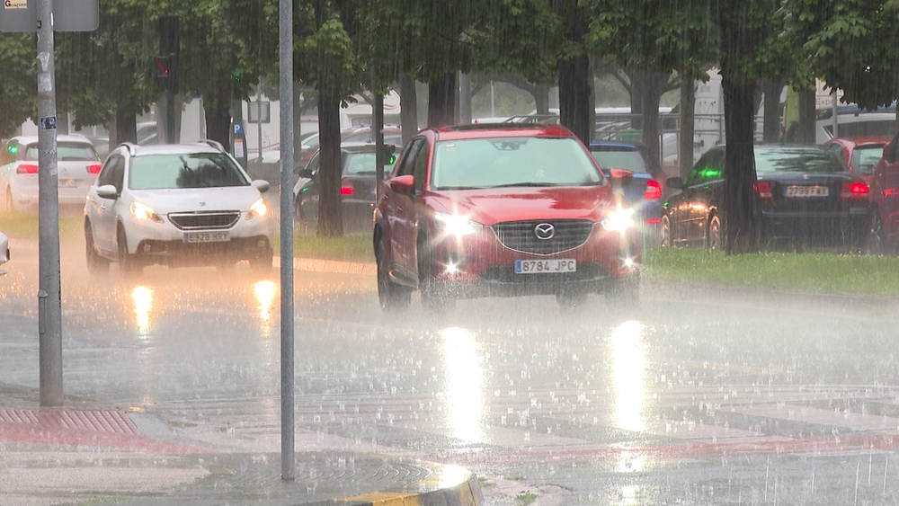 Las fuertes tormentas descargan en Navarra con hasta 80 l/m2