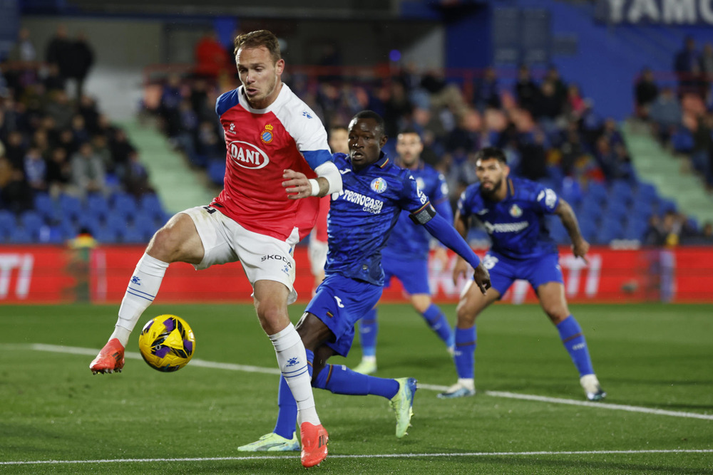 Álvaro Rodríguez castiga al Espanyol