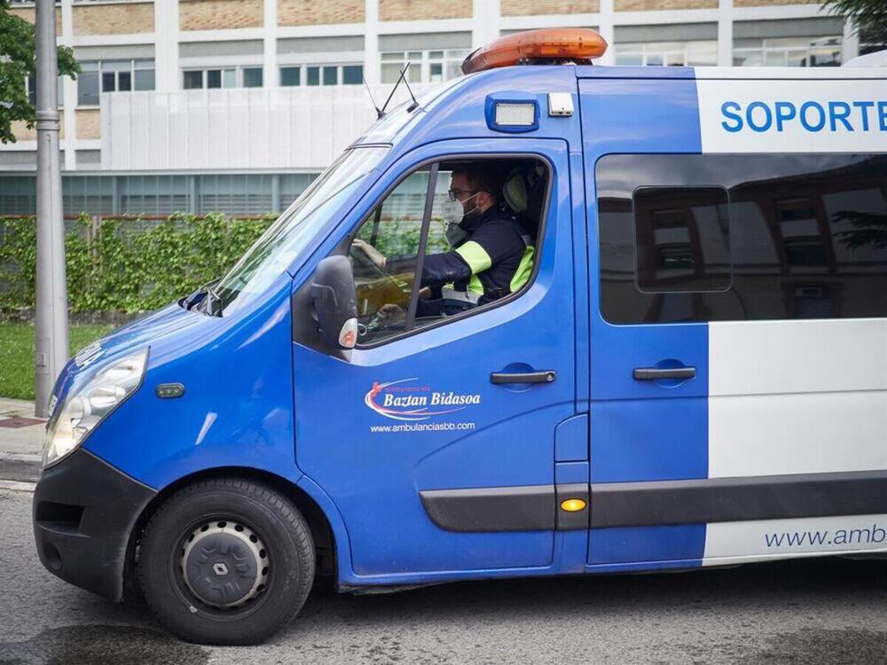 Herido un hombre de 82 años al volcar con un quad en Oiz