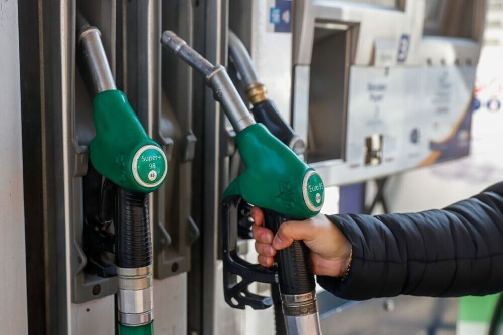 Nuevo descenso en el precio de la gasolina