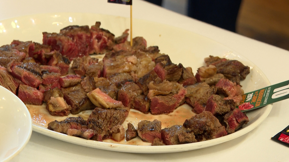 Imagen de la carne ganadora en el plato