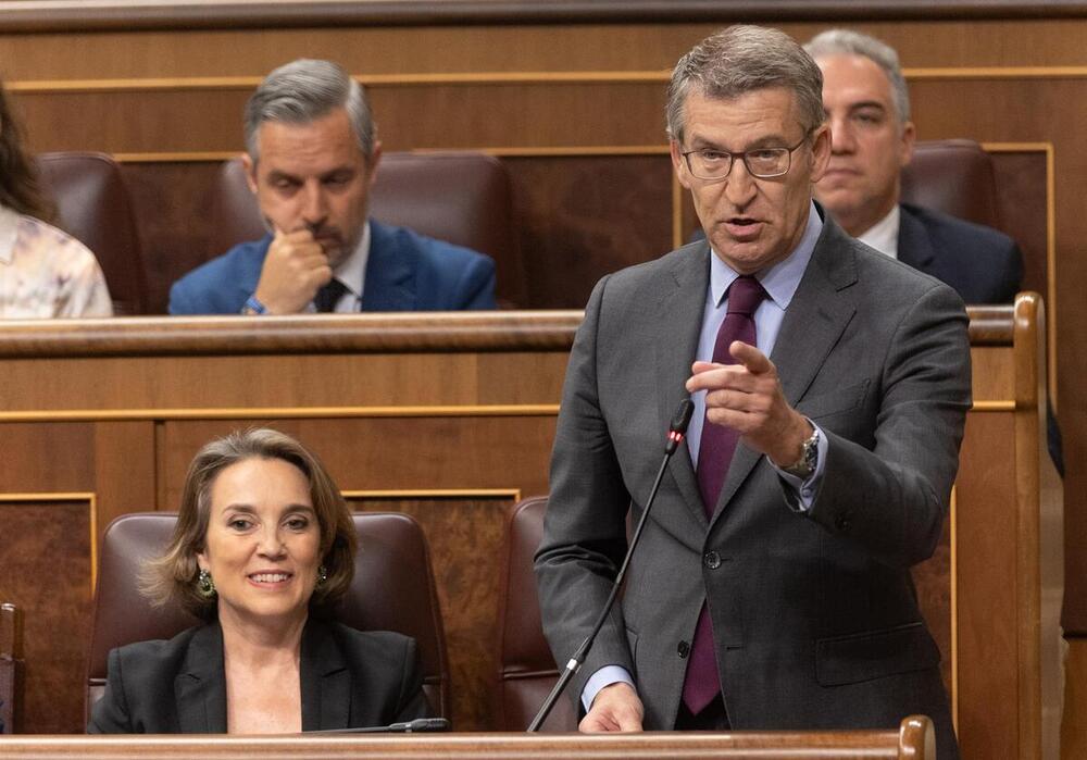 Feijóo ve a Sánchez 