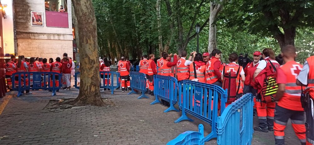 Archivo: Cruz Roja 