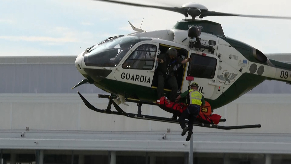 Un grupo de rescate que auxilia en las alturas