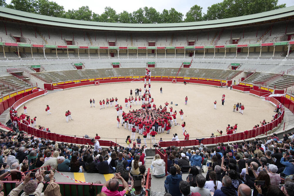 Las Peñas de Pamplona calientan motores para San Fermín